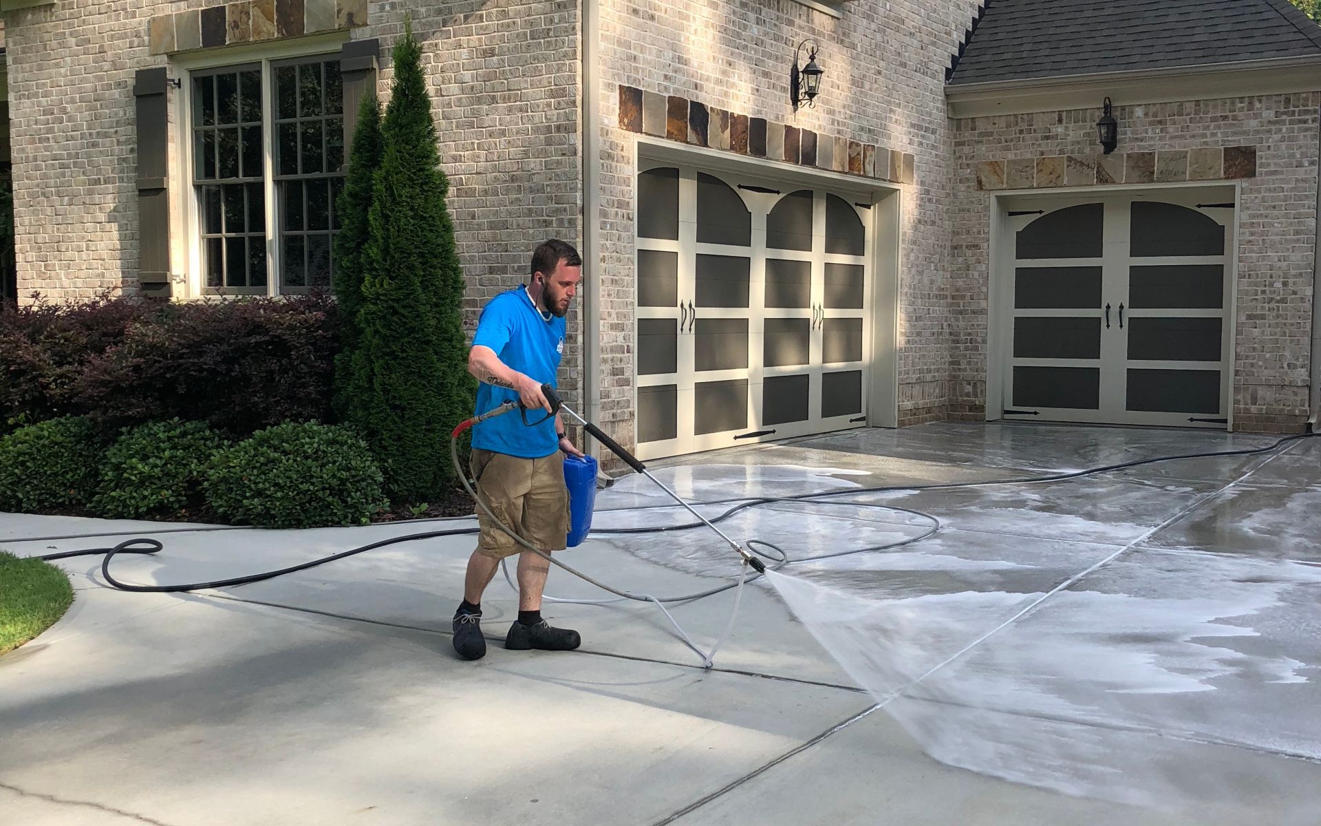 Driveway Cleaning in Sacramento - Royal Driveway Cleaning